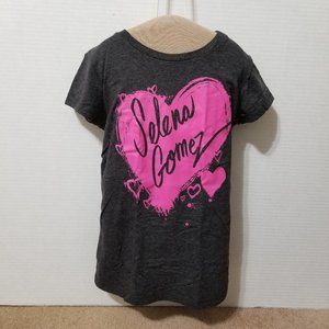 Selena Gomez shirt Large 10/12 heart graphic gray pop singer band merch Old Navy
